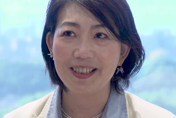 三井物産　中島ゑり1